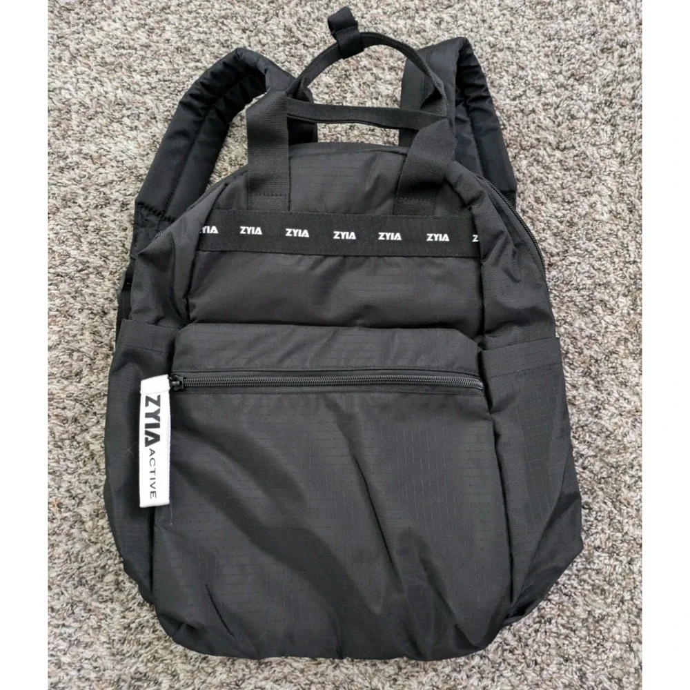 Zyia Active Vooray Yoga Flux Backpack Black Activewear Bag‎ EUC